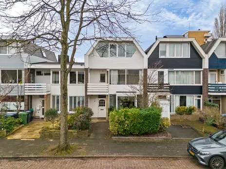 Tussenwoning te koop: Brantwijk 45, Elsrijk Oost Amstelveen