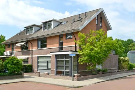 Twee-onder-één-kap te koop: Brasemstraat 3, Noordbuurt Eemnes