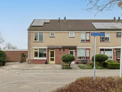 Tussenwoning te koop: Brasemstraat 32, Nieuwkoop