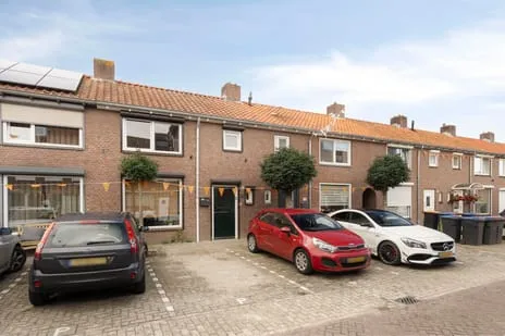 Tussenwoning te koop: Brasemstraat 35, Visserijbuurt Tilburg
