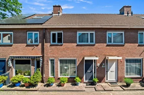 Tussenwoning te koop: Brecklenkampstraat 24, Beverwaard Rotterdam