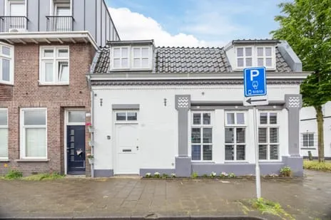 Hoekwoning te koop: Bredaseweg 170, Sint Anna Noord Tilburg