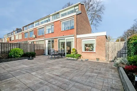 Hoekwoning te koop: Brederodehof 49, Oostendam Hendrik-Ido-Ambacht