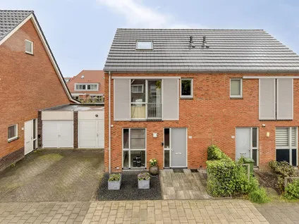 Twee-onder-één-kap te koop: Brederodepeer 30, Voorofschebuurt Boskoop