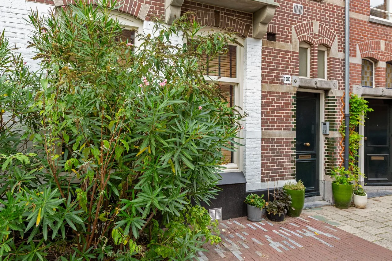 Appartement te koop: Brederodestraat 100-2, Amsterdam