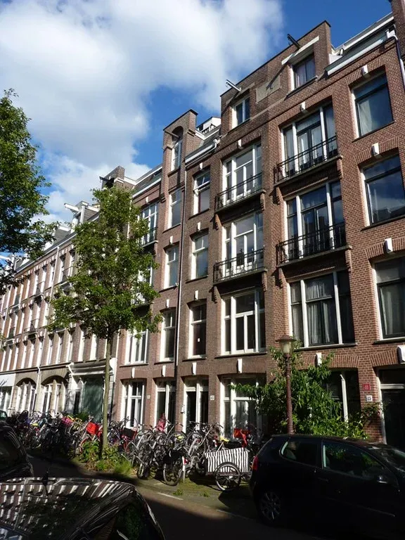 Woning te huur: Brederodestraat, Amsterdam