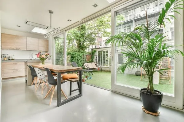 Woning te huur: Brederodestraat, Amsterdam