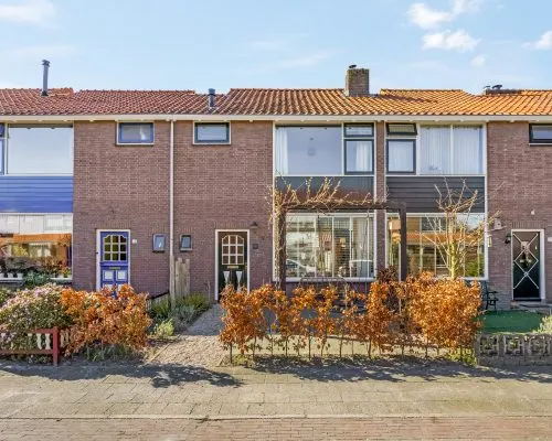 Tussenwoning te koop: Brederostraat 17, Barneveld