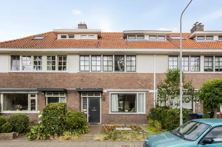 Tussenwoning te koop: Brederostraat 24, Paasberg Arnhem