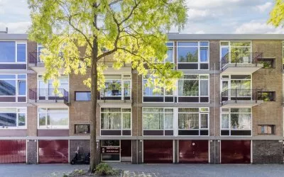 Appartement te koop: Bredevoorde 22, Zuidwijk Rotterdam