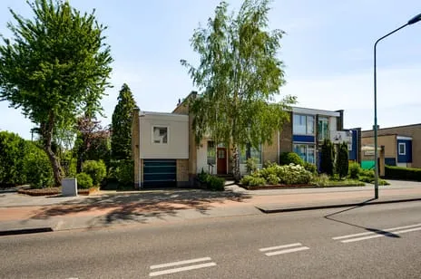 Twee-onder-één-kap te koop: Bredeweg 173, Kern Maasniel Roermond
