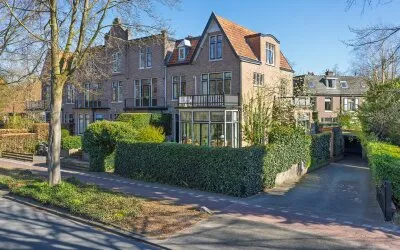 Hoekwoning te koop: Brediusweg 26, Vondellaan Bussum