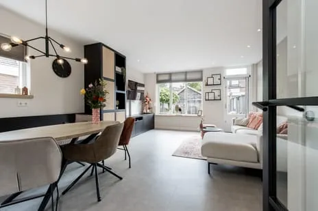 Hoekwoning te koop: Breedewaij 47, Wielwijk-zuid Hardinxveld-Giessendam