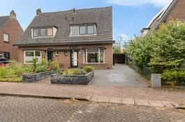 Twee-onder-één-kap te koop: Breegraven 116, Dorp Warnsveld Warnsveld