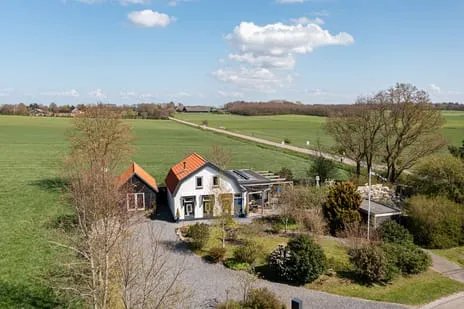 Vrijstaande woning te koop: Breelenswei 4, Mirns Mirns
