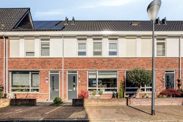 Tussenwoning te koop: Breewijd 5, Volendam