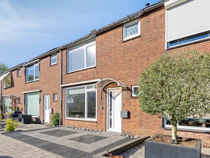 Tussenwoning te koop: Breitnerstraat 19, Schildersbuurt Zwijndrecht
