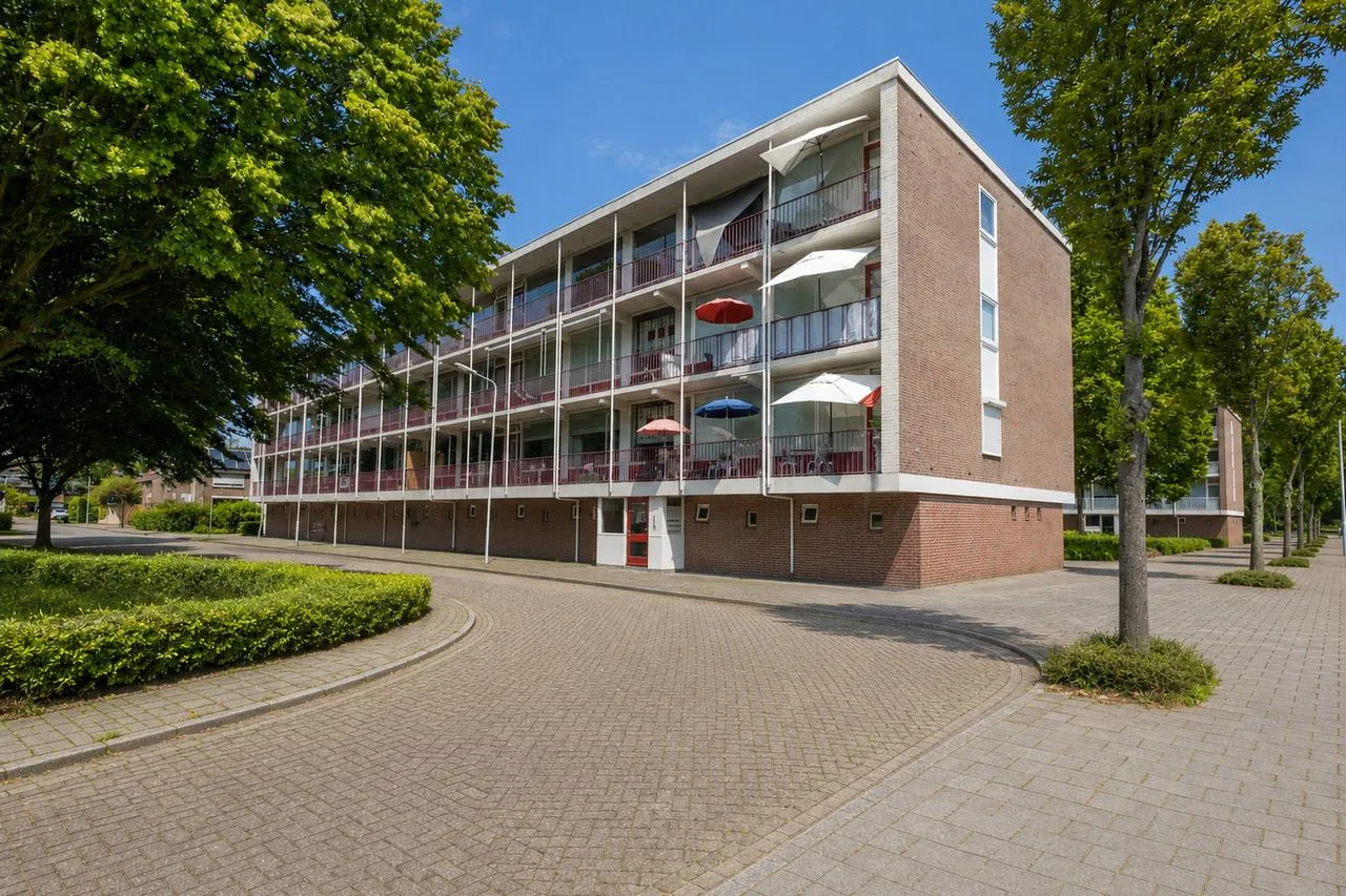 Appartement te koop: Breitnerstraat 77, Terneuzen