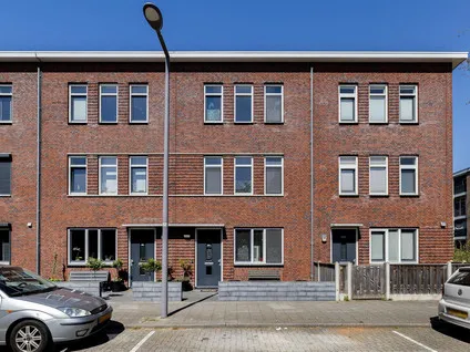Tussenwoning te koop: Brekelsveld 87, Zuidwijk Rotterdam