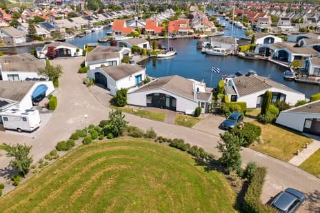 Vrijstaande woning te koop: Brekkenweg 4-19, Lemmer-Frieslandpark Lemmer
