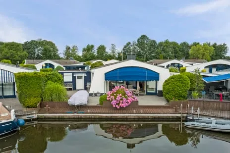 Vrijstaande woning te koop: Brekkenweg 4-43, Lemmer-Frieslandpark Lemmer
