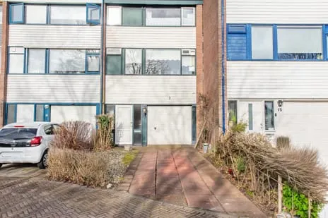 Tussenwoning te koop: Bremlaan 13, Bomenbuurt Heerhugowaard