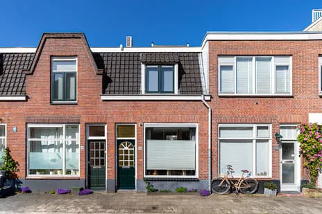 Tussenwoning te koop: Bremstraat 102, Egelantierstraat, Mariëndaalstraat e.o. Utrecht