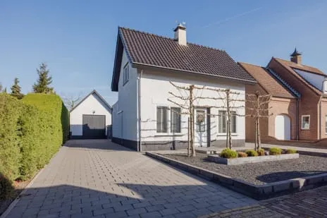 Twee-onder-één-kap te koop: Bremstraat 152, Sint Willebrord St. Willebrord