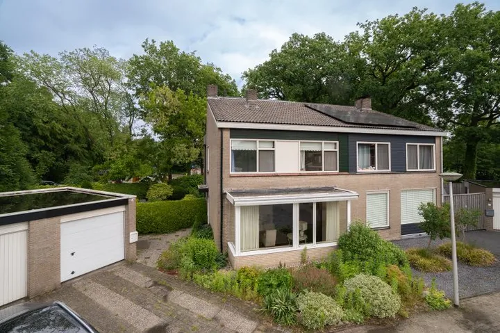 Twee-onder-één-kap te koop: Bretelerhorst 7, Park Stokhorst Enschede