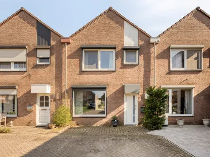 Tussenwoning te koop: Breusterweiden 26, Eijsden