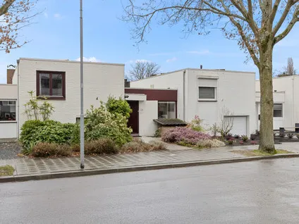 Tussenwoning te koop: Brialmontstraat 10, De Tichelarij Venlo