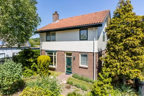 Vrijstaande woning te koop: Brielseweg 23, Oostvoorne Oostvoorne