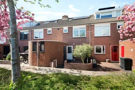 Tussenwoning te koop: Bries 29, Vinkeveld Zuid Noordwijk (Zh)