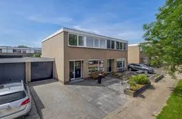 Tussenwoning te koop: Brik 22, Lemmer-Lemstervaart Lemmer