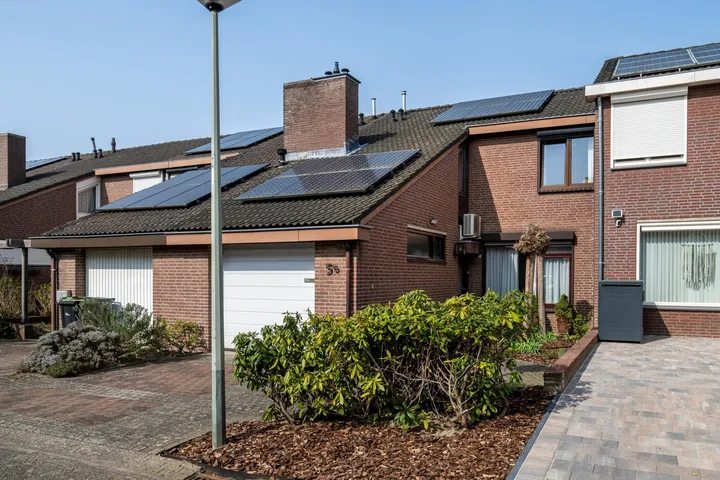 Tussenwoning te koop: Brikkebekker 55, Landgraaf