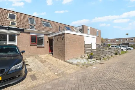 Tussenwoning te koop: Brikstraat 3, Nieuw Den Helder Zuid-Oost Den Helder
