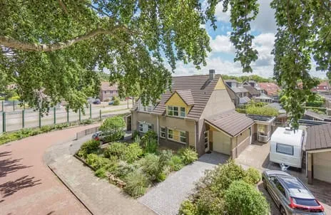 Twee-onder-één-kap te koop: Brilbeer 26, Butterhuizen Noord Heerhugowaard