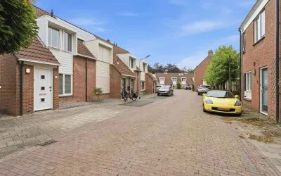 Tussenwoning te koop: Briljant 3, Edelstenenbuurt Middelburg
