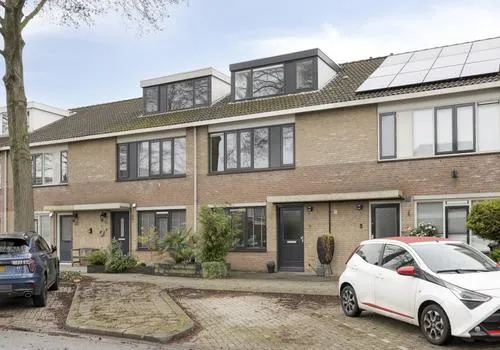 Tussenwoning te koop: Briljant 32, Zoetermeer