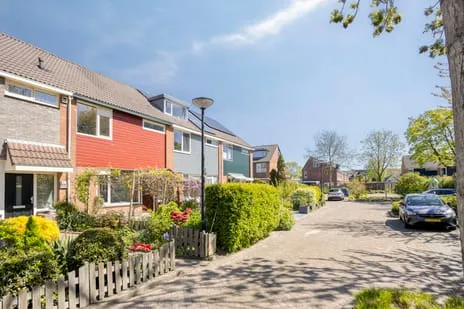 Tussenwoning te koop: Briljant 56, Edelstenenwijk Heerhugowaard