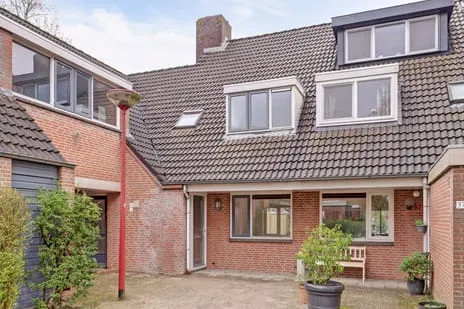 Tussenwoning te koop: Briljantdrift 39, Driften-Noord Nieuwegein