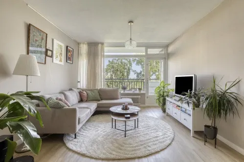 Apartment for sale: Briljantstraat 154, Edelstenenbuurt Alphen Aan Den Rijn