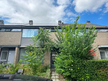 Tussenwoning te huur: Briljantstraat 3, Vinkhuizen-Noord Groningen