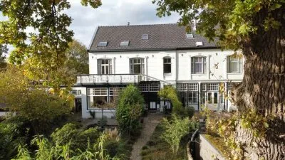 Tussenwoning te koop: Brink 25, Muiderberg Muiderberg