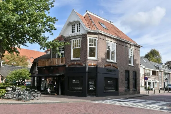 Woning te huur: Brink, Laren