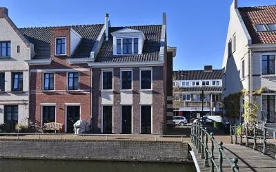Hoekwoning te koop: Brinklaan 29D, Raadhuisplein Bussum