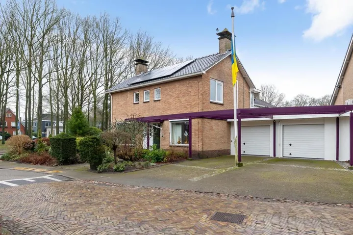 Twee-onder-één-kap te koop: Brinkstraat 6A, Zuidlaren Zuidlaren