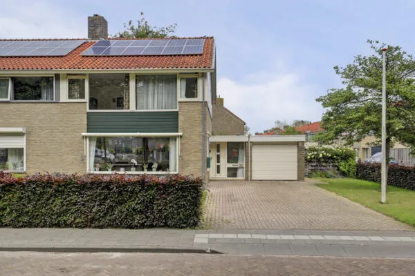 Twee-onder-één-kap te koop: Brinkweg 20, Wieringerwerf Centrum Wieringerwerf
