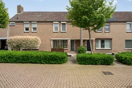 Tussenwoning te koop: Broekbeek 20, Oud-Geleen en Haesselderveld Geleen