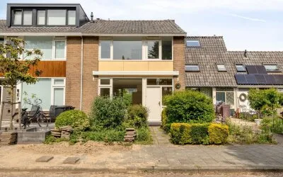 Tussenwoning te koop: Broekemastraat 27, Nieuw-Vennep Welgelegen Nieuw-Vennep